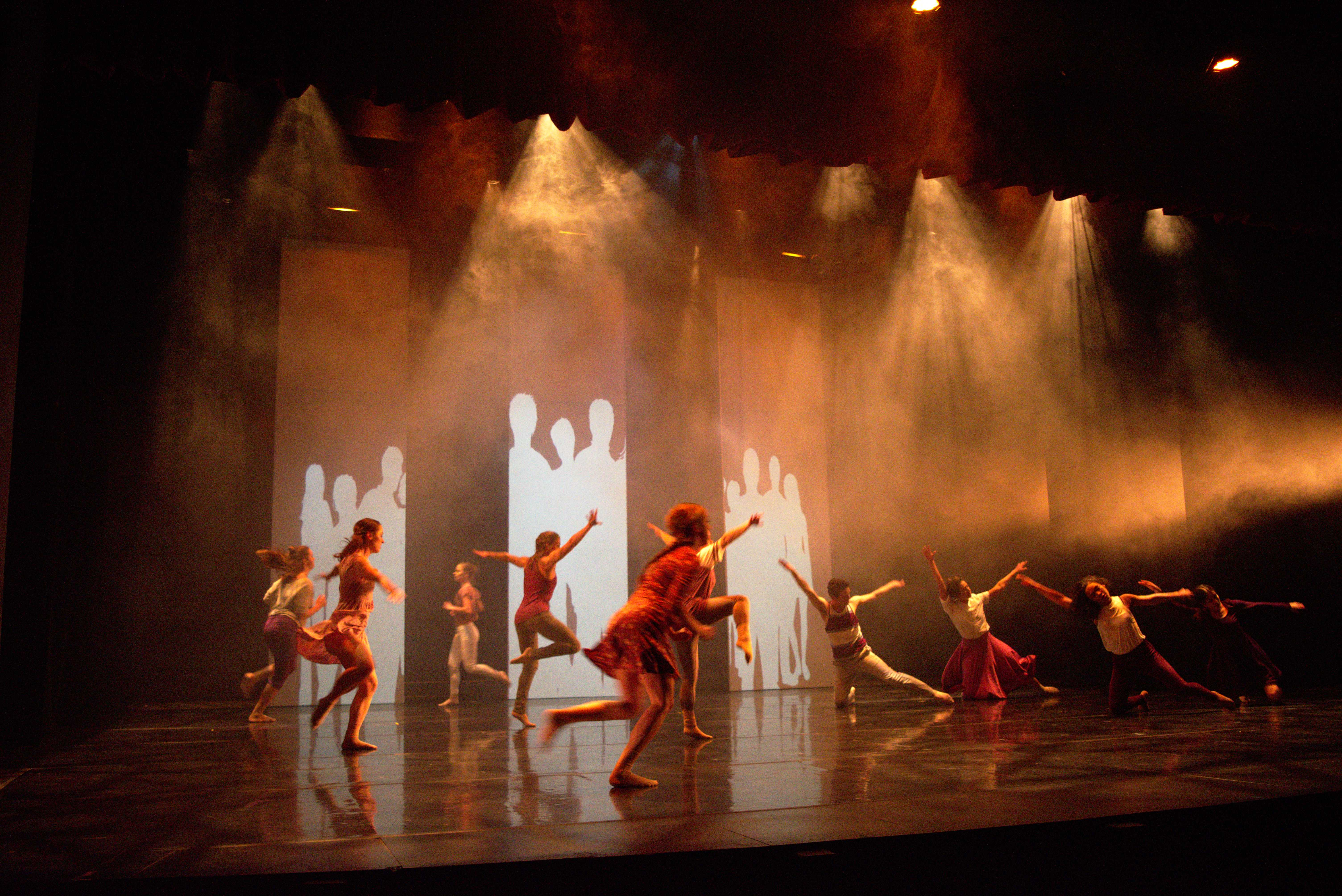 Full Circle Dance Production Photo 5